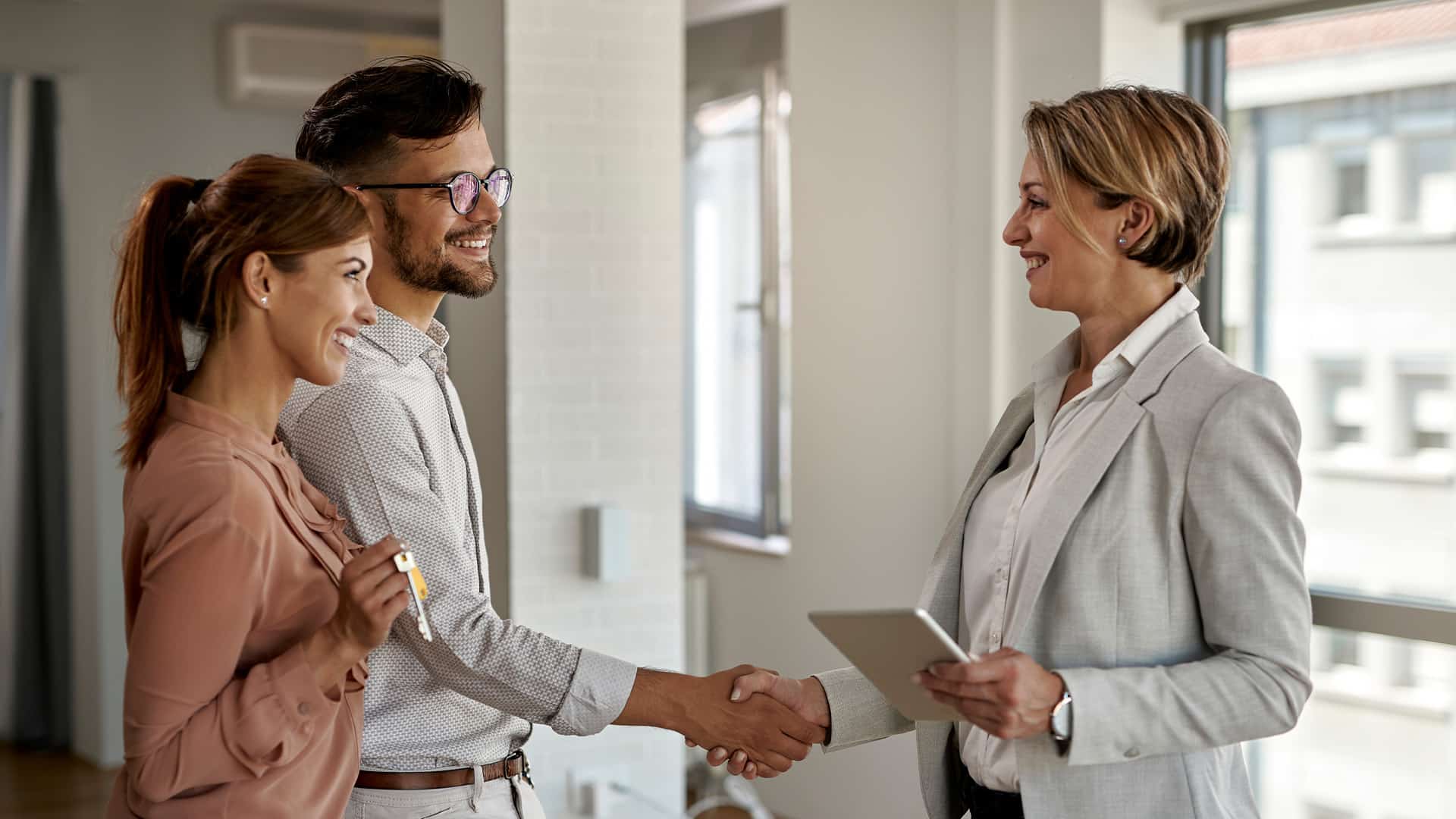 Key Tips For Selling Real Estate In Nebraska Or Iowa Why You Need An Attorney